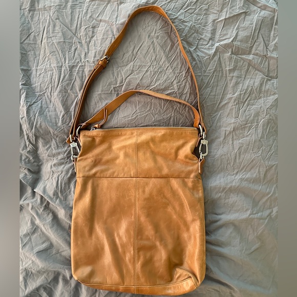 HOBO International leather adjustable crossbody bag - Picture 2 of 13